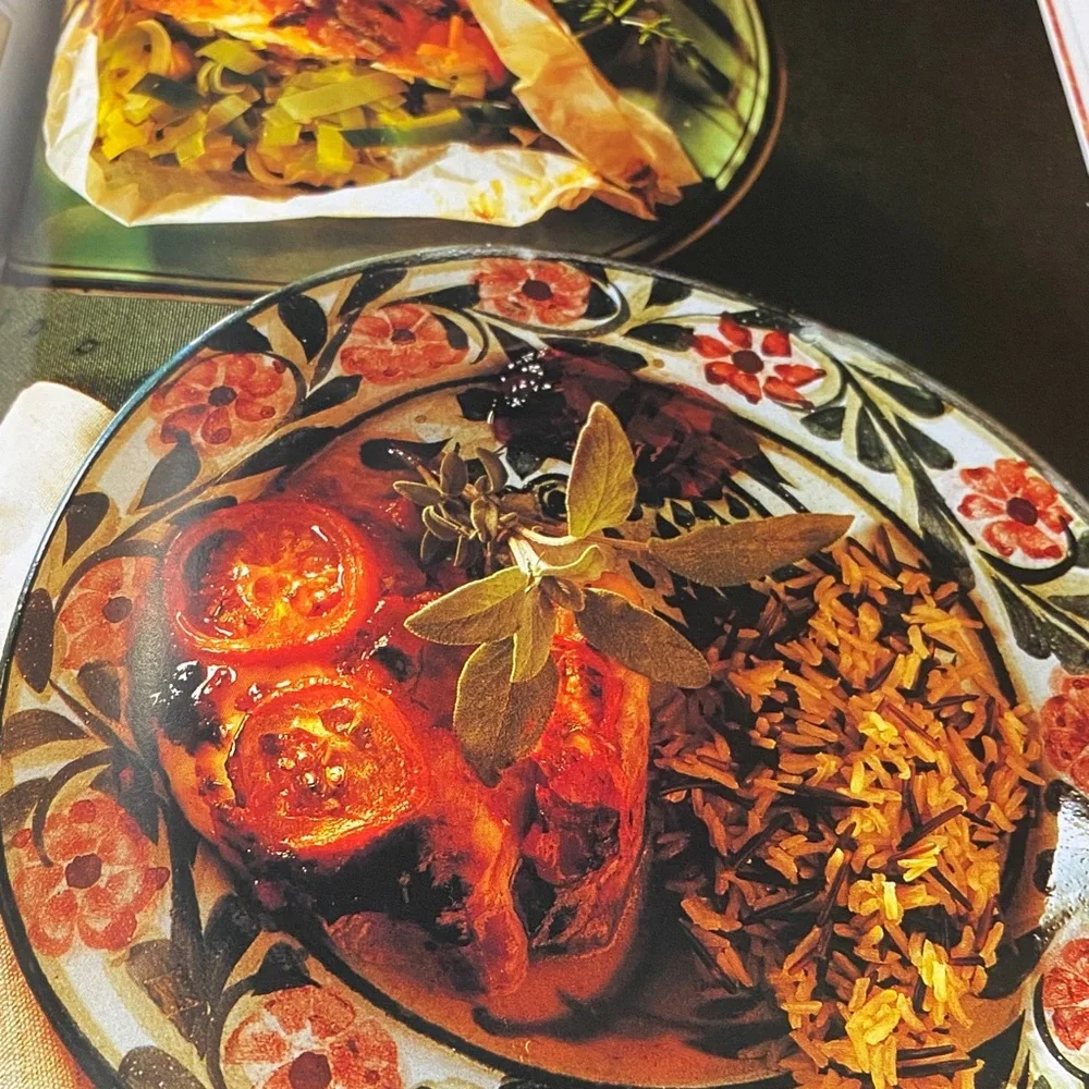 The Chicken Gourmet vintage 1999 Cookbook by Linda Fraser